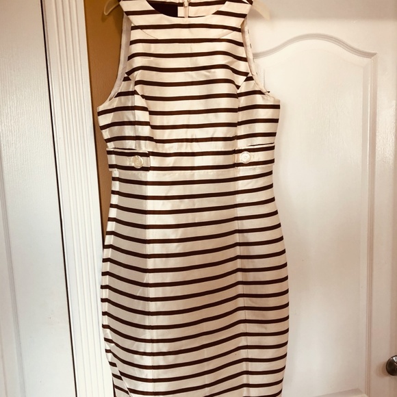 Sleeveless Striped Lined Sexy Dress Never worn - Picture 2 of 5